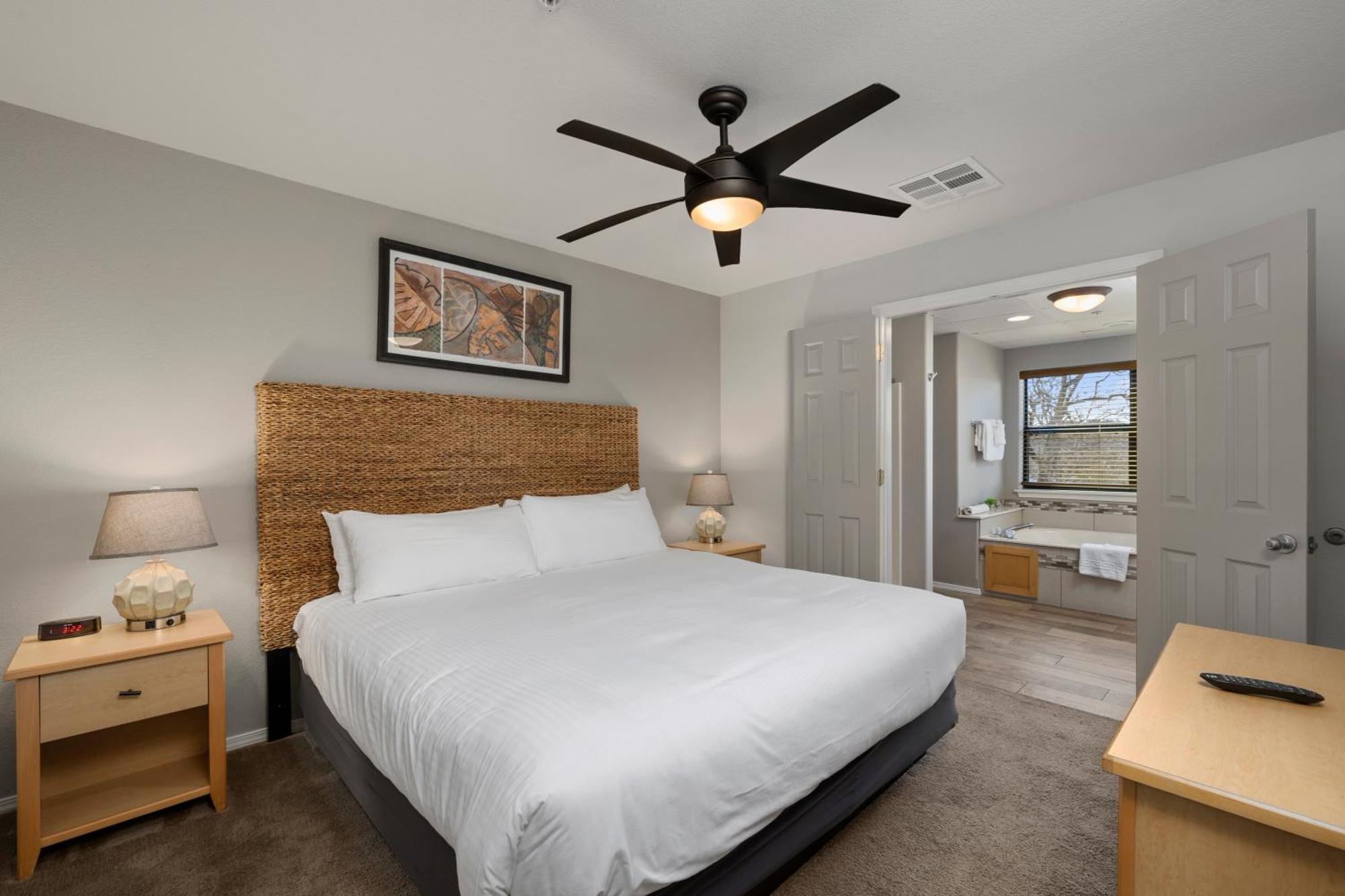 Still Waters Resort Indian Point Habitación foto